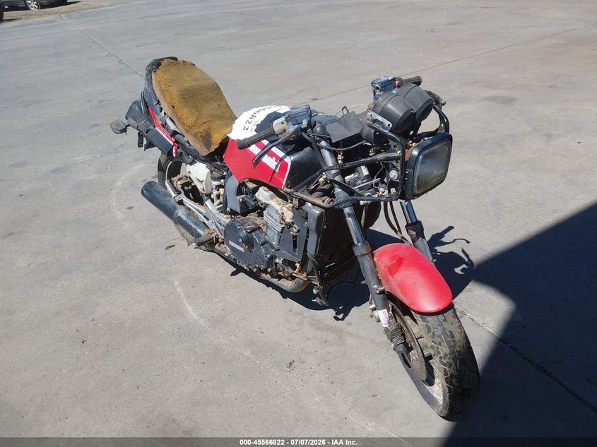 1985 KAWASAKI ZX900 auction photo 1