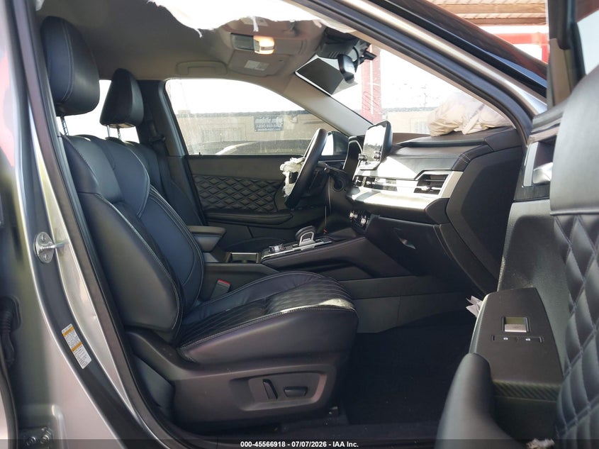 2022 MITSUBISHI OUTLANDER auction photo 5