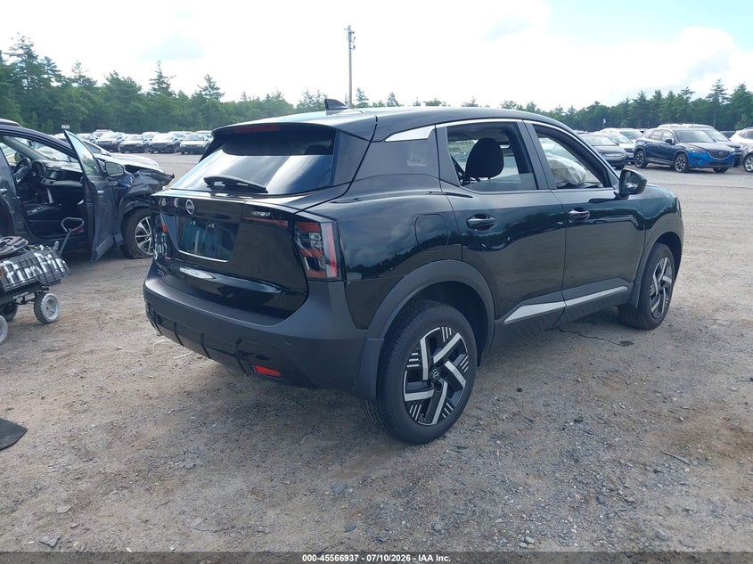2025 NISSAN KICKS auction photo 4