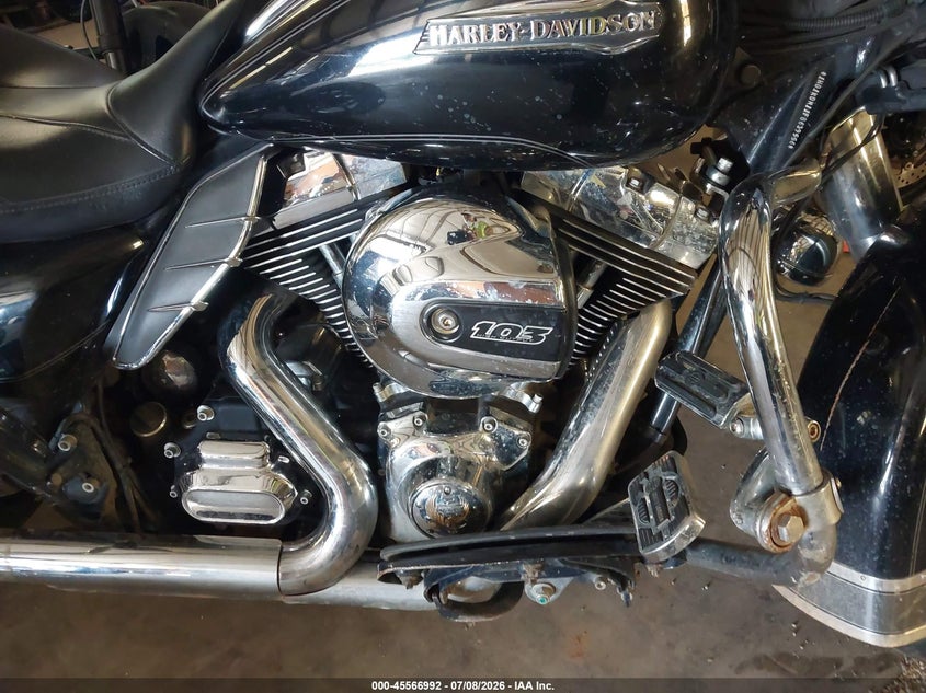 2015 HARLEY-DAVIDSON ELECTRA GLIDE SPORT_BIKE 2