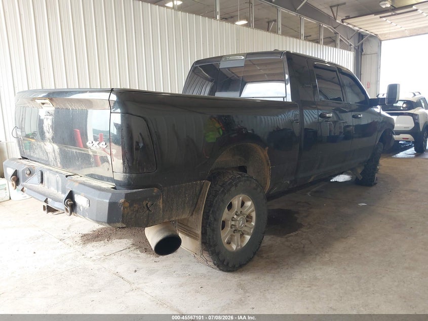 Vin: 3d7ut2hl4bg534433, lot: 46065430, ram ram 2500 laramie 20114