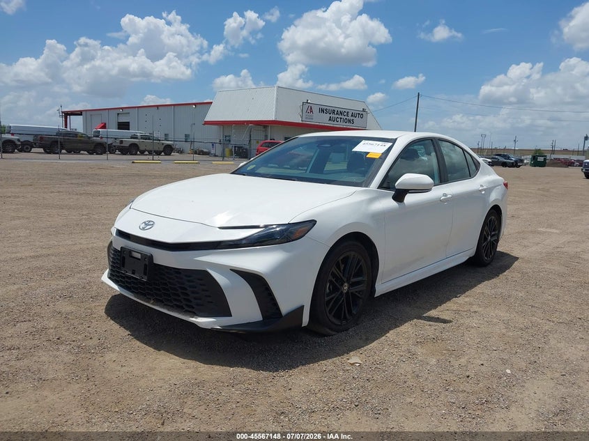 2025 Toyota Camry, Front End, IAAI, VIN 4T1DAACK4SU109909 — photo 2