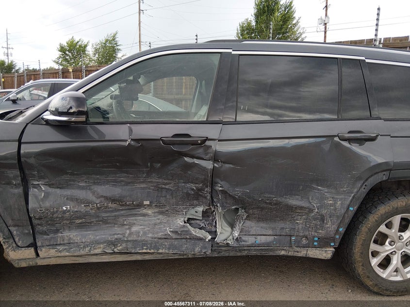 2023 JEEP GRAND CHEROKEE L auction photo 6