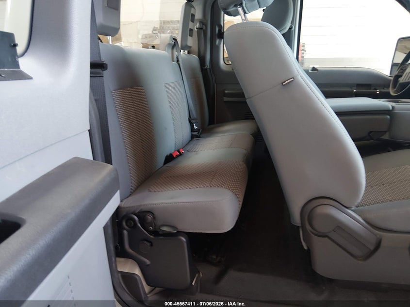 2012 FORD SUPER DUTY F-250 SRW auction photo 8