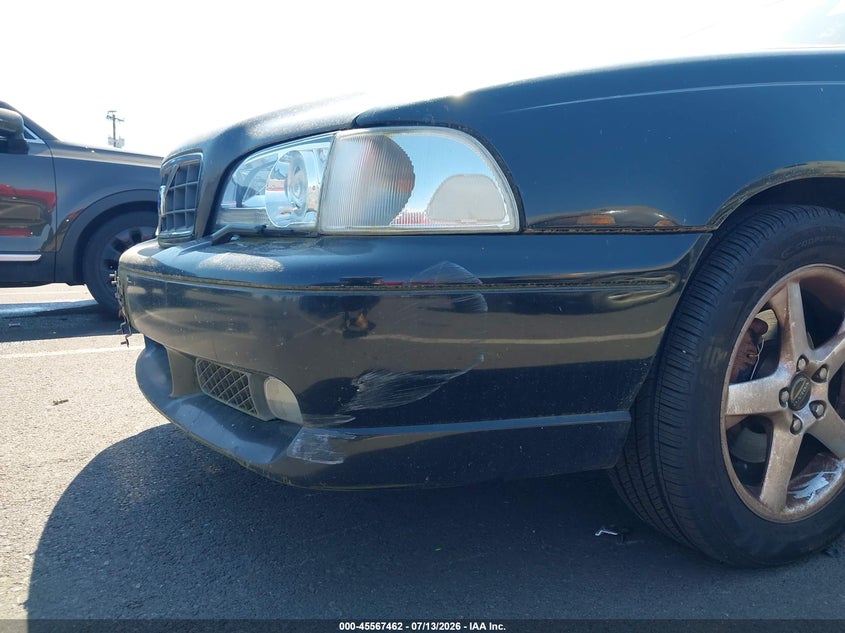 1998 Volvo V70 R VIN: YV1LW5248W2502352 Lot: 45567462