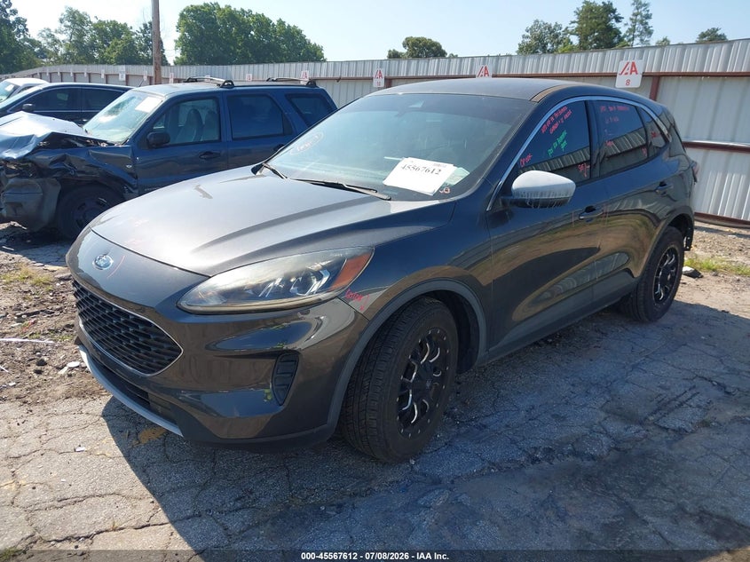 2020 FORD ESCAPE auction photo 2