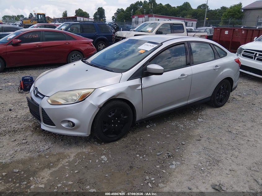 Vin: 1fahp3f22cl104605, lot: 46065957, ford focus se 20122