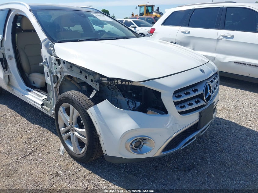 2020 MERCEDES-BENZ GLA 250 auction photo 6