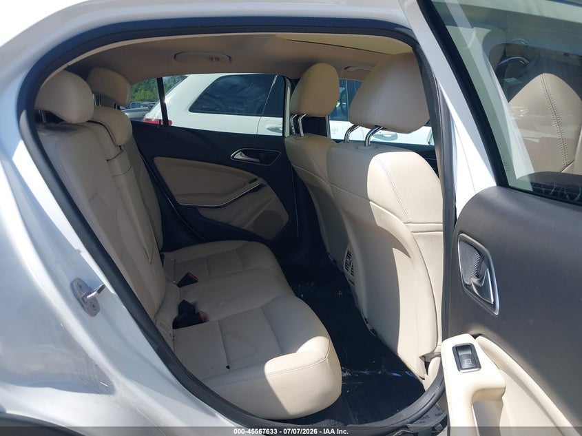 2020 MERCEDES-BENZ GLA 250 auction photo 8
