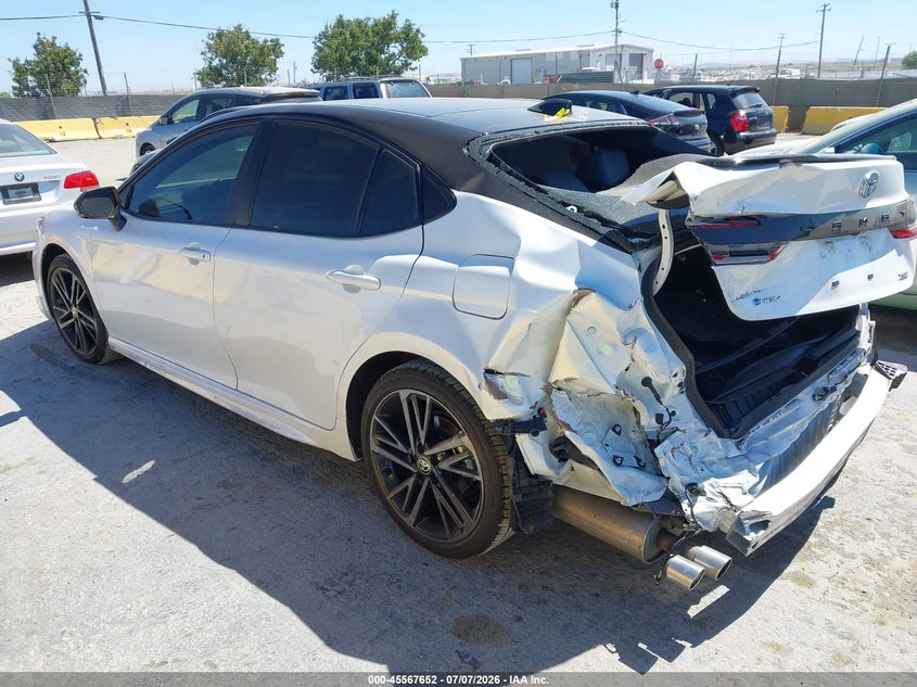 2026 TOYOTA CAMRY auction photo 3