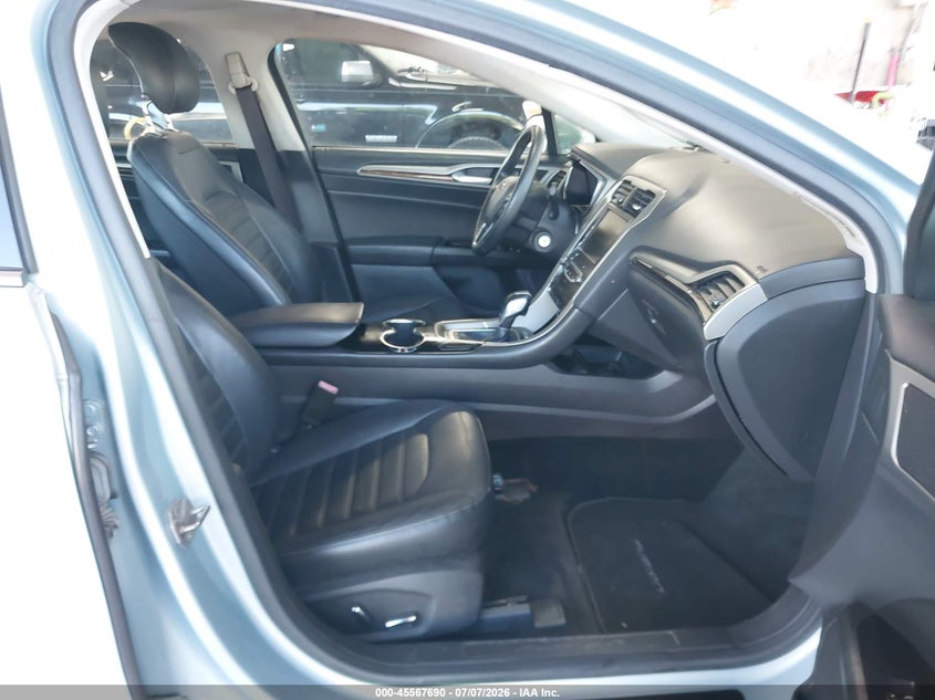 2014 FORD FUSION HYBRID auction photo 5