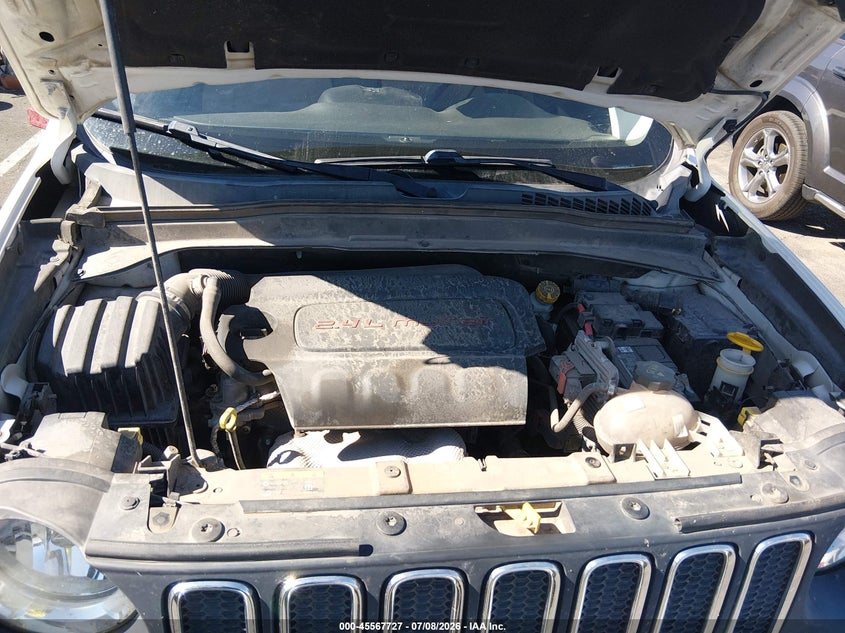2015 Jeep Renegade Latitude VIN: ZACCJBBT8FPC29817 Lot: 45567727