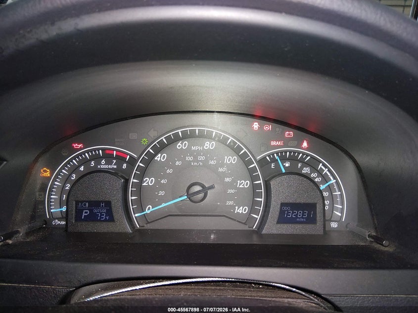 2015 TOYOTA CAMRY auction photo 7