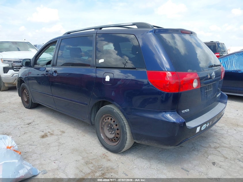 AtlanticExpress - Toyota Sienna