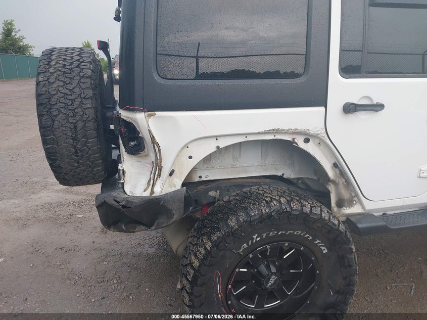 2016 Jeep Wrangler Unlimited Sport VIN: 1C4BJWDG3GL242564 Lot: 45567950