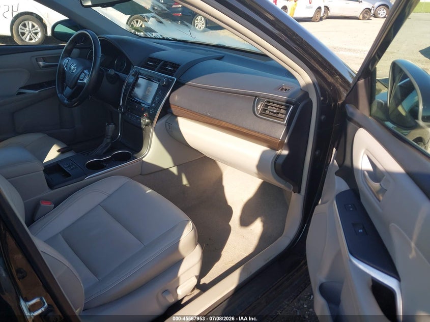 2015 TOYOTA CAMRY auction photo 5