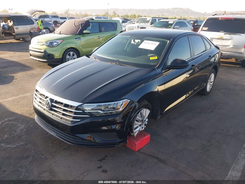 2019 VOLKSWAGEN JETTA auction photo 2