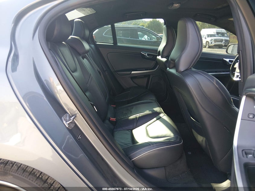 2016 Volvo S60 T5 R-Design Special Edition VIN: YV126MFP0G2397477 Lot: 45567973