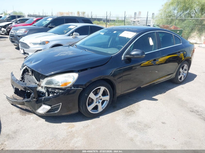 Vin: yv1622fs4c2099143, lot: 46066308, volvo s60 t5/t5 w/moonroof 20122