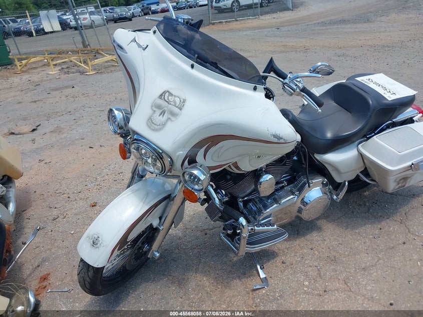 2007 HARLEY-DAVIDSON FLHX auction photo 2