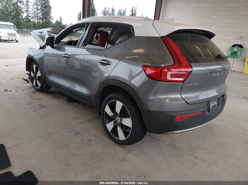 AtlanticExpress - Volvo XC40