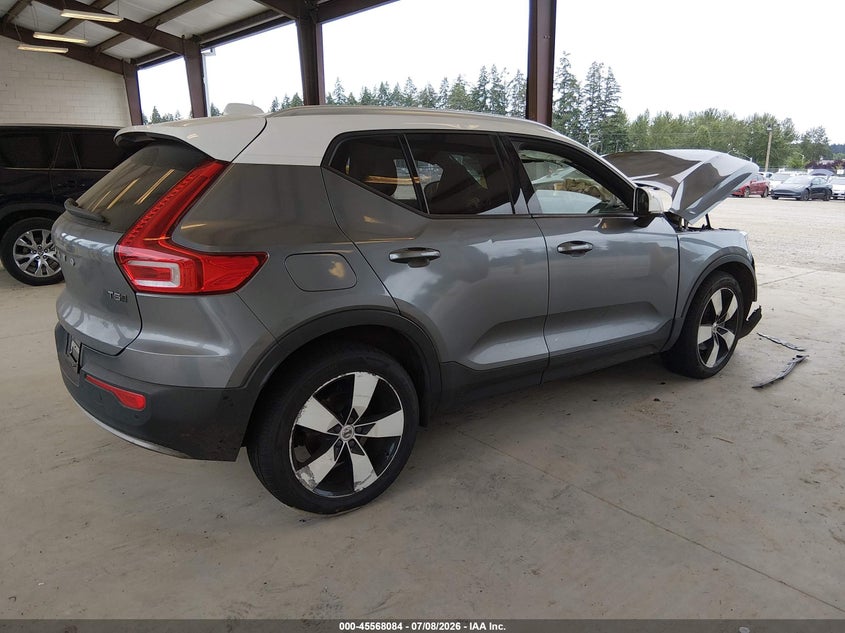 AtlanticExpress - Volvo XC40