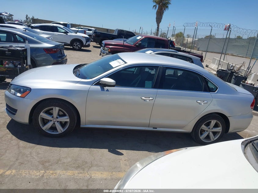 2013 Volkswagen Passat 2.5L Se VIN: 1VWBH7A31DC066996 Lot: 45568092