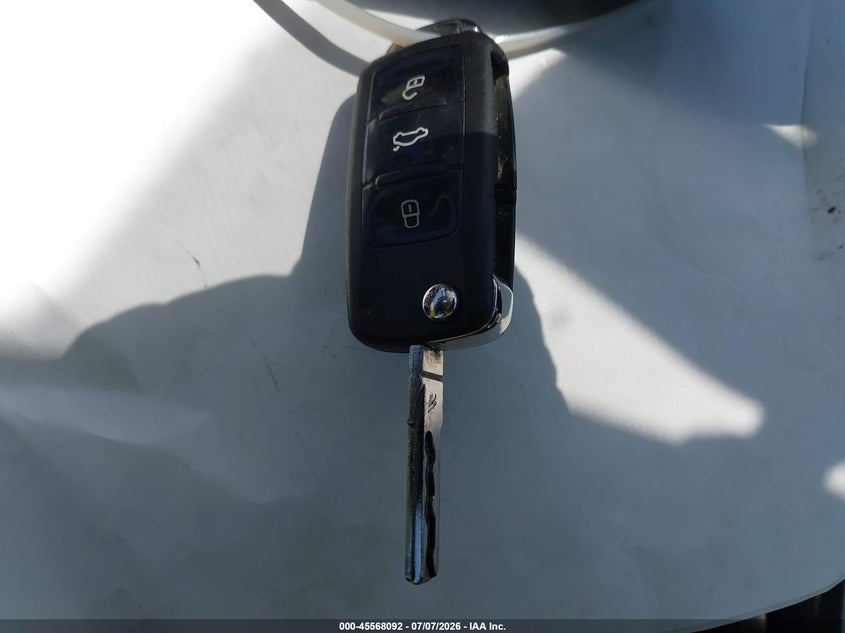 2013 Volkswagen Passat 2.5L Se VIN: 1VWBH7A31DC066996 Lot: 45568092
