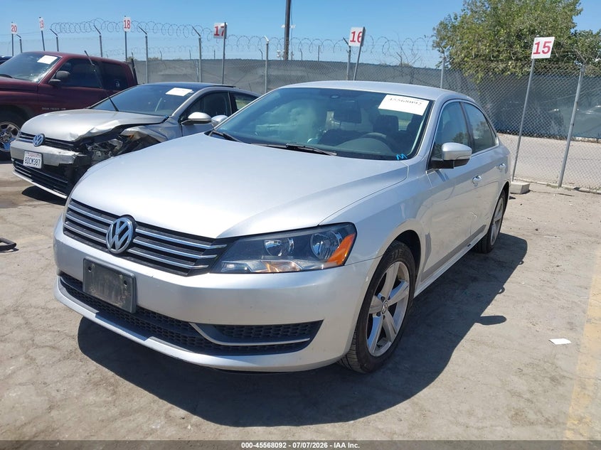 1VWBH7A31DC066996 2013 Volkswagen Passat 2.5l Se photo 1