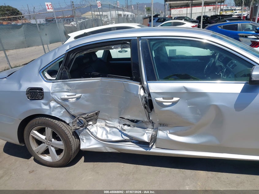 2013 Volkswagen Passat 2.5L Se VIN: 1VWBH7A31DC066996 Lot: 45568092