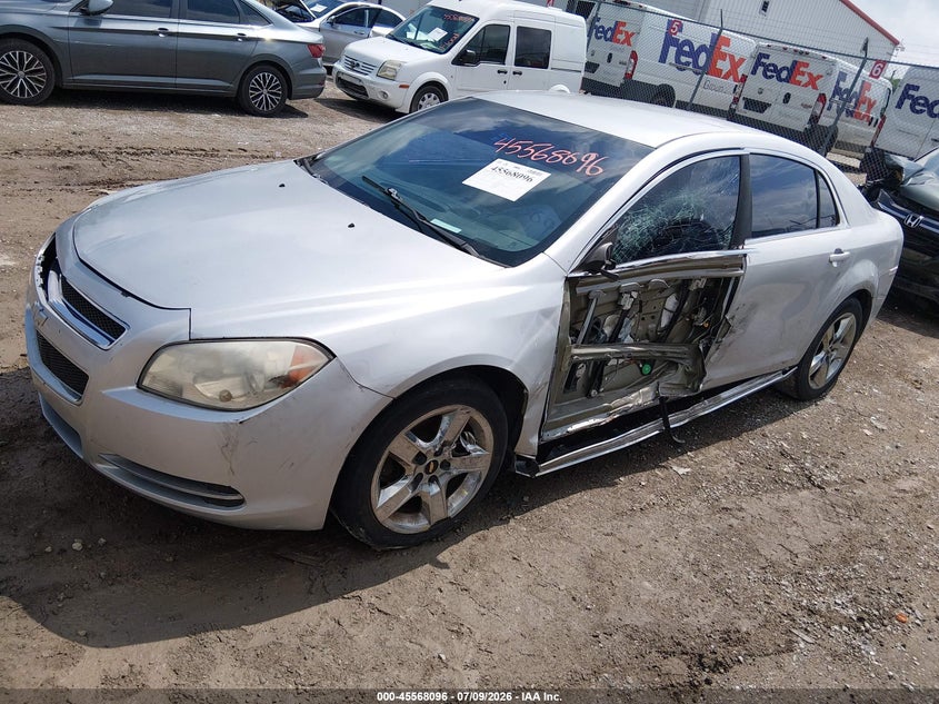 2010 Chevrolet Malibu Lt, Right Side, IAAI, VIN 1G1ZC5EB1AF173703 — photo 2