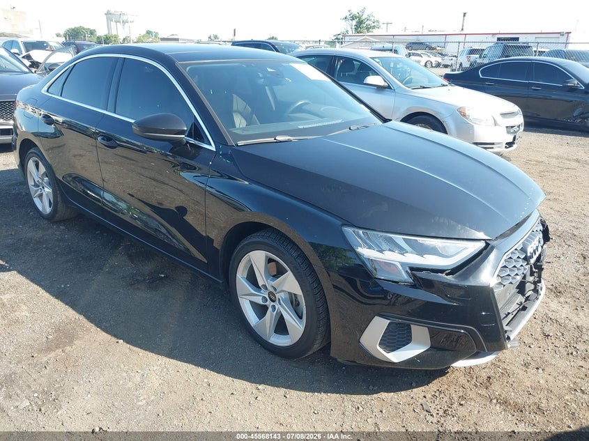 Vin: wauaudgy4na045372, lot: 46066472, audi a3 premium 40 tfsi front-wheel drive s tronic 2022 img_1