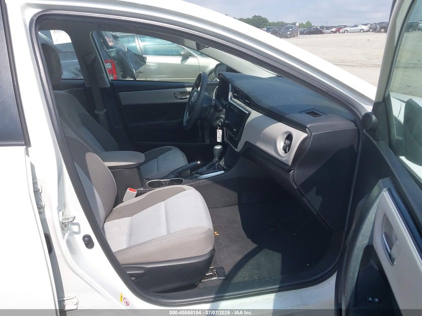 2019 TOYOTA COROLLA auction photo 5