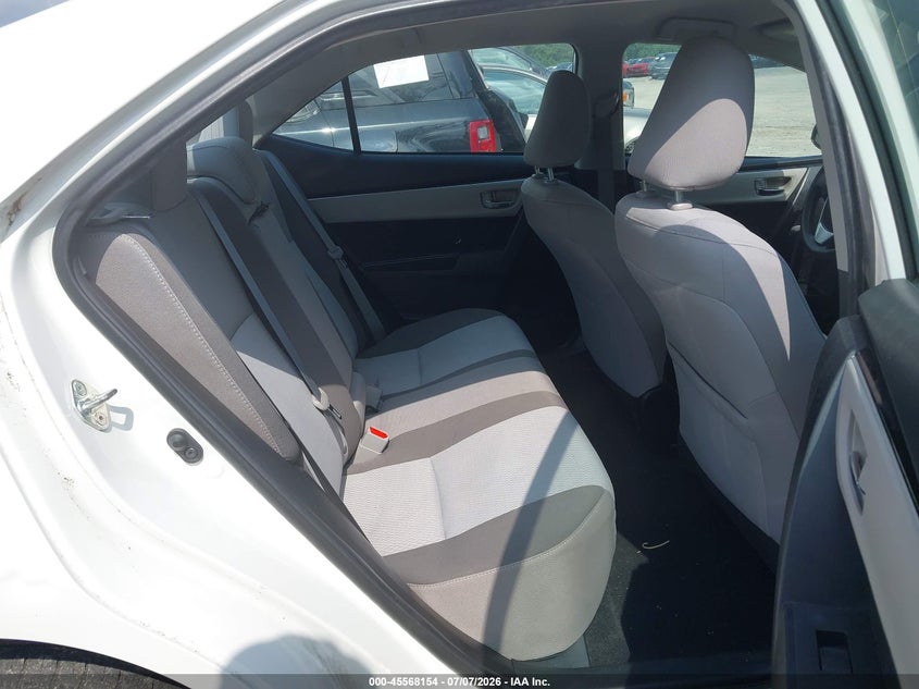 2019 TOYOTA COROLLA auction photo 8