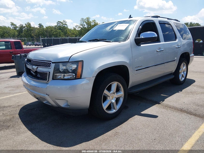 2013 Chevrolet Tahoe, Удар спереду, IAAI, VIN 1GNSKCE05DR335261 — фото 2