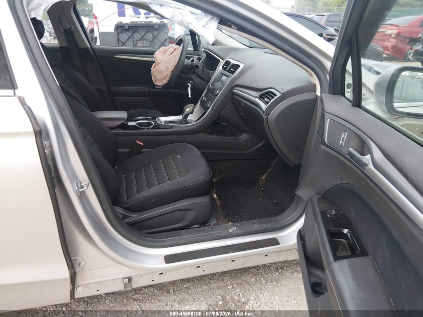 2014 FORD FUSION — zdjęcie 5