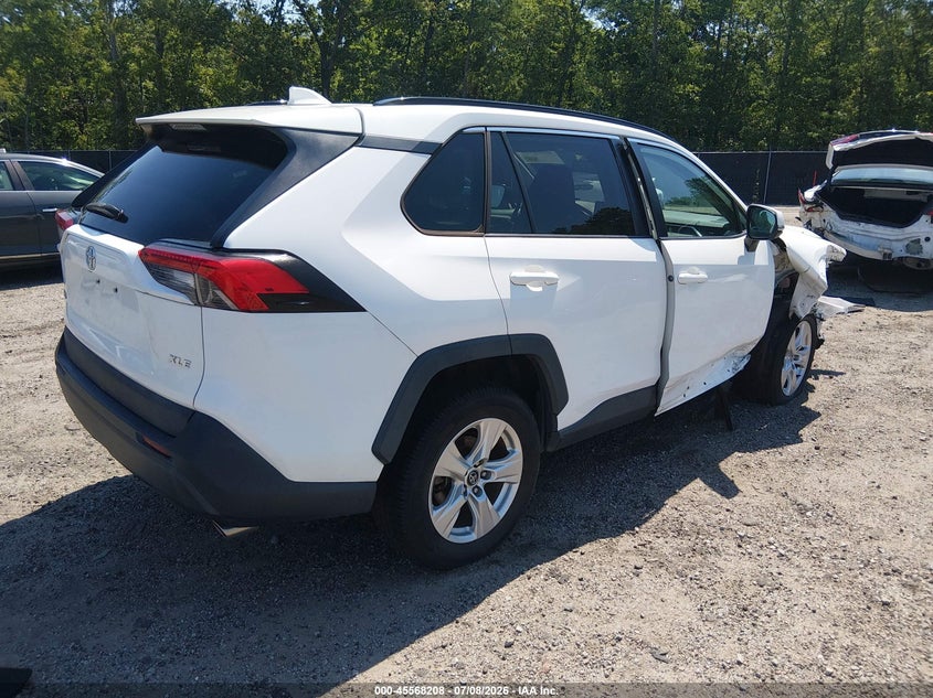 2020 TOYOTA RAV4 auction photo 4