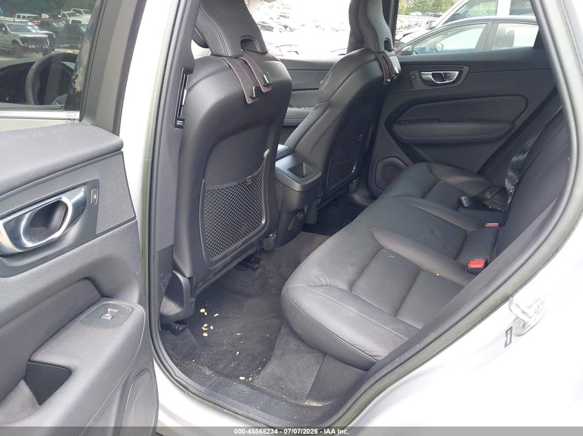 2022 Volvo Xc60 B5 Momentum VIN: YV4L12DK8N1084276 Lot: 45568234