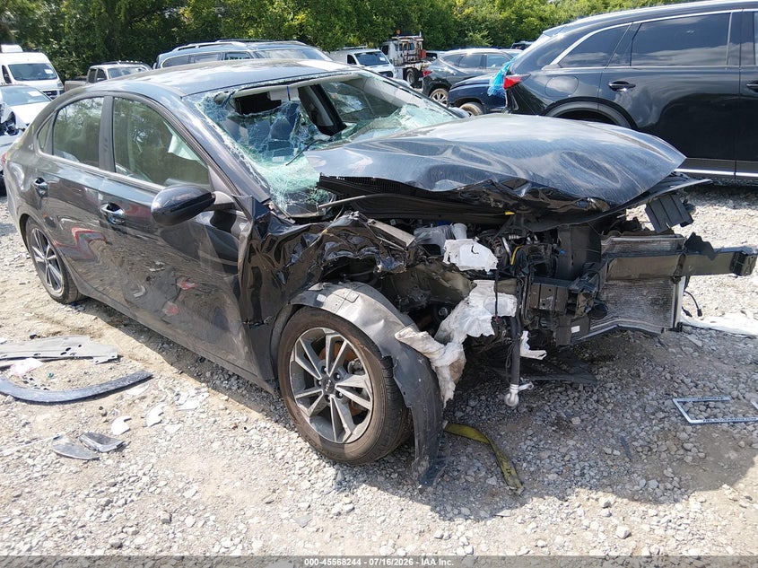 2024 KIA FORTE auction photo 1