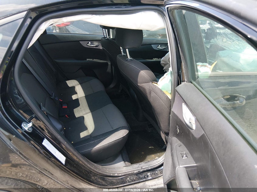2024 KIA FORTE auction photo 8