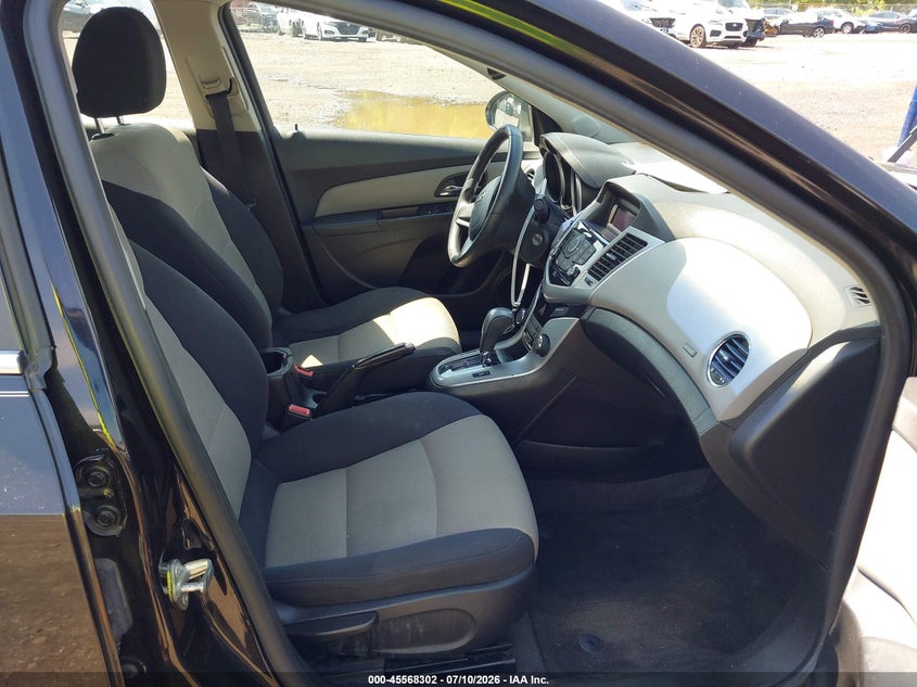 2012 CHEVROLET CRUZE auction photo 5