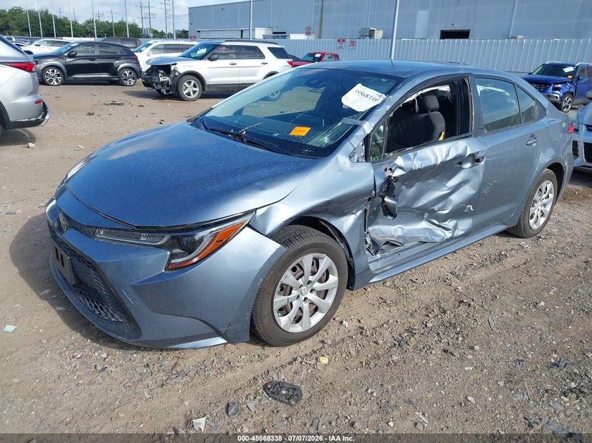 2020 TOYOTA COROLLA auction photo 2