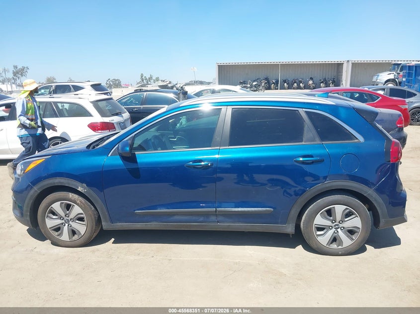 2022 Kia Niro Lx VIN: KNDCB3LC4N5515771 Lot: 45568351