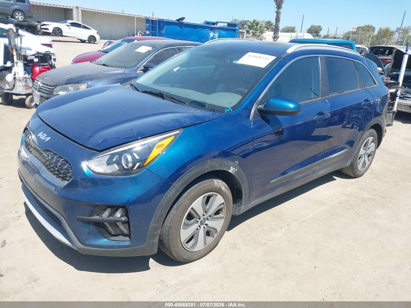 Vin: kndcb3lc4n5515771, lot: 46066680, kia niro lx 20222