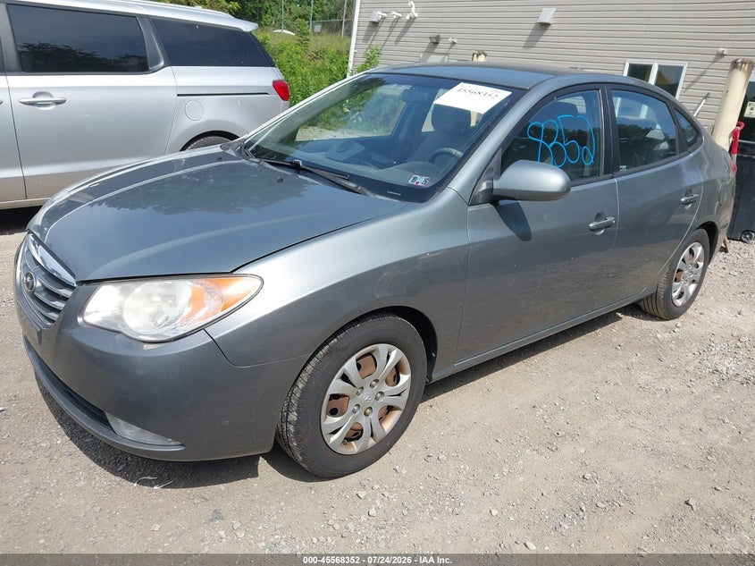 2010 HYUNDAI ELANTRA auction photo 2