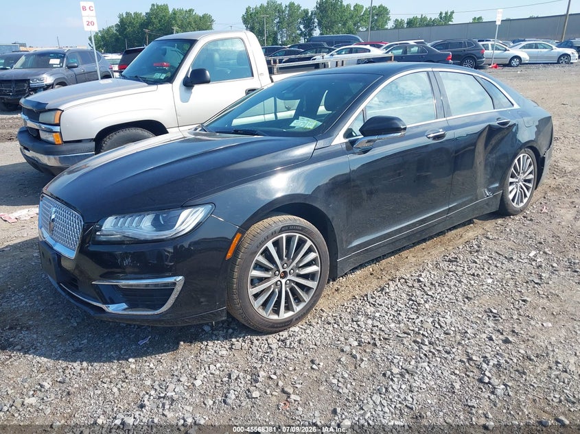 2019 Lincoln MKZ, Left Rear, IAAI, VIN 3LN6L5A92KR624926 — photo 2