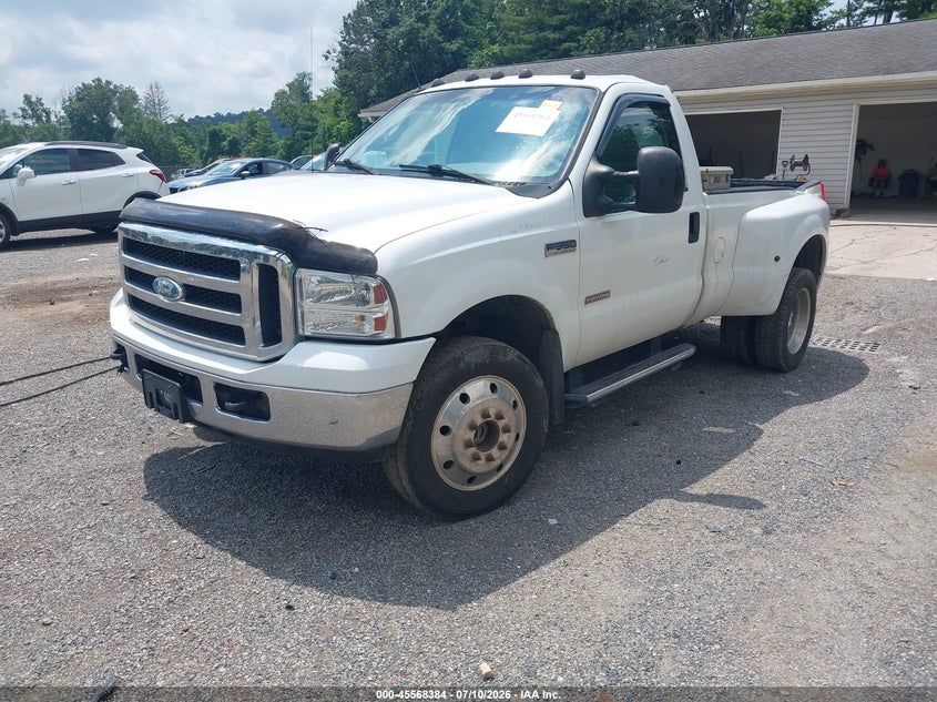 2007 Ford F350, Roof, IAAI, VIN 1FTWF33P07EB48021 — photo 2