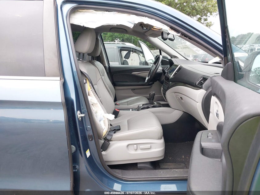 2016 HONDA PILOT auction photo 5
