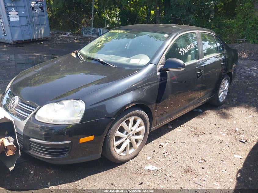 2010 VOLKSWAGEN JETTA auction photo 2