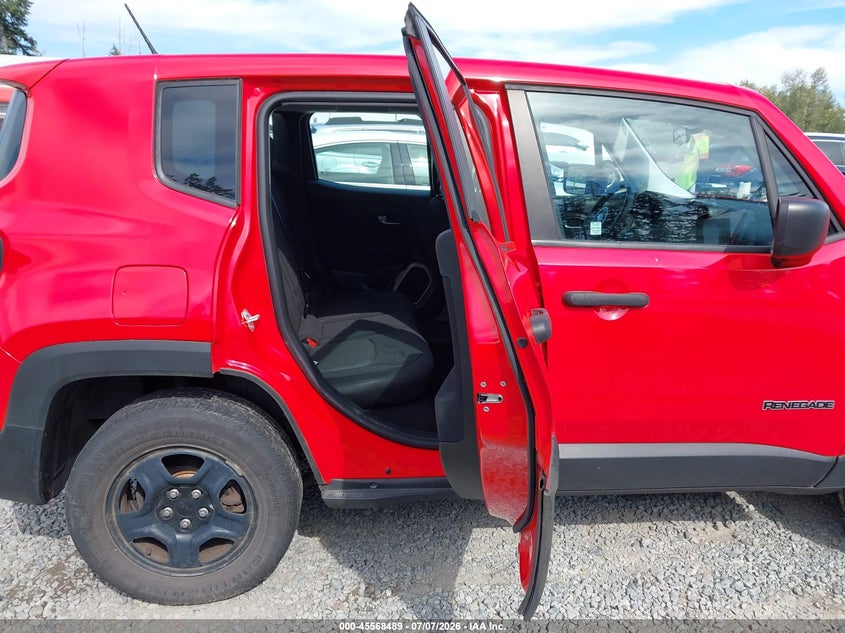 2017 JEEP RENEGADE auction photo 8